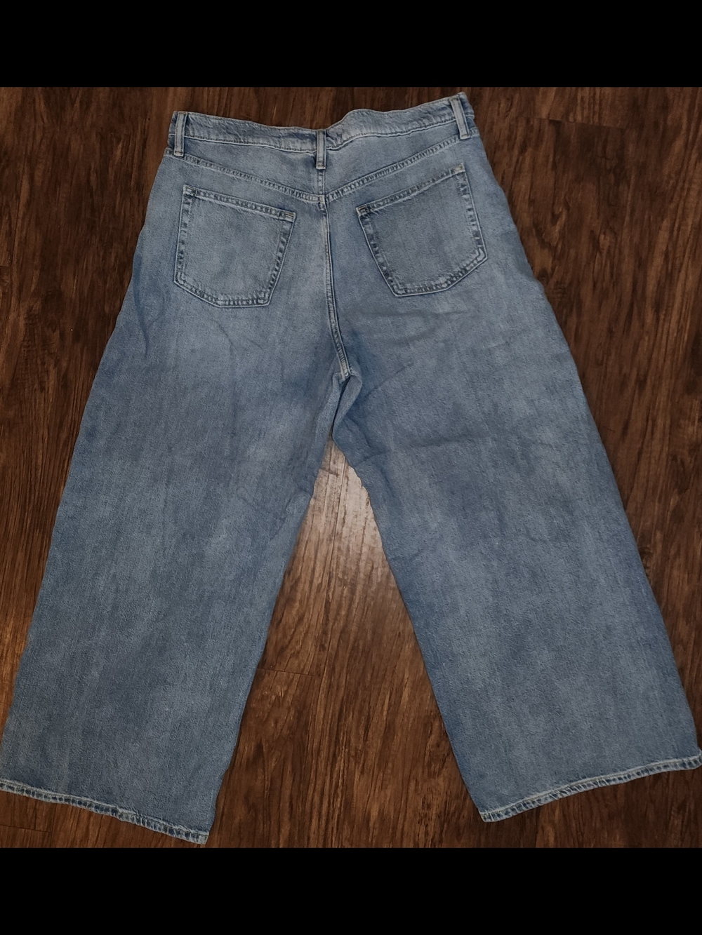 GAP Light Blue Baggy Mid-Rise Ultrasoft Denim Jeans - Picture 9 of 12